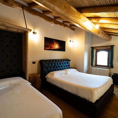 Etna Quota Mille Boutique Hotel, Typical Sicilian Food & Wine Рандаццо Экстерьер фото